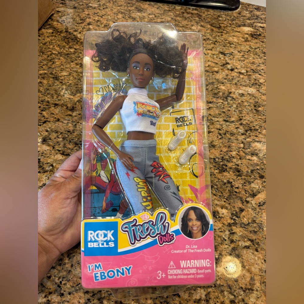 The Fresh Fashion Doll I'm Ebony Rock the Bells New
